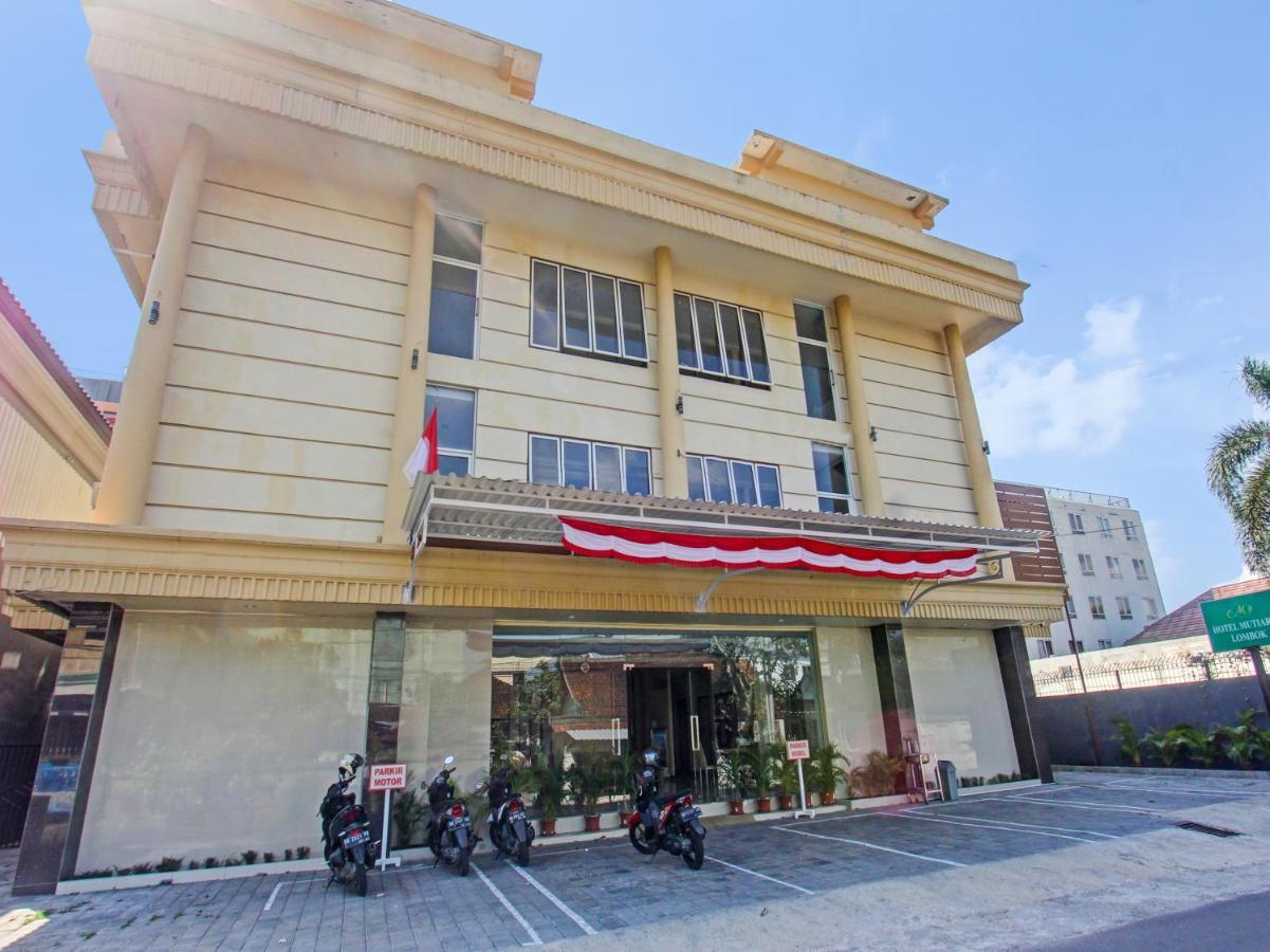 Oyo 91617 Hotel Mutiara Λομπόκ Εξωτερικό φωτογραφία